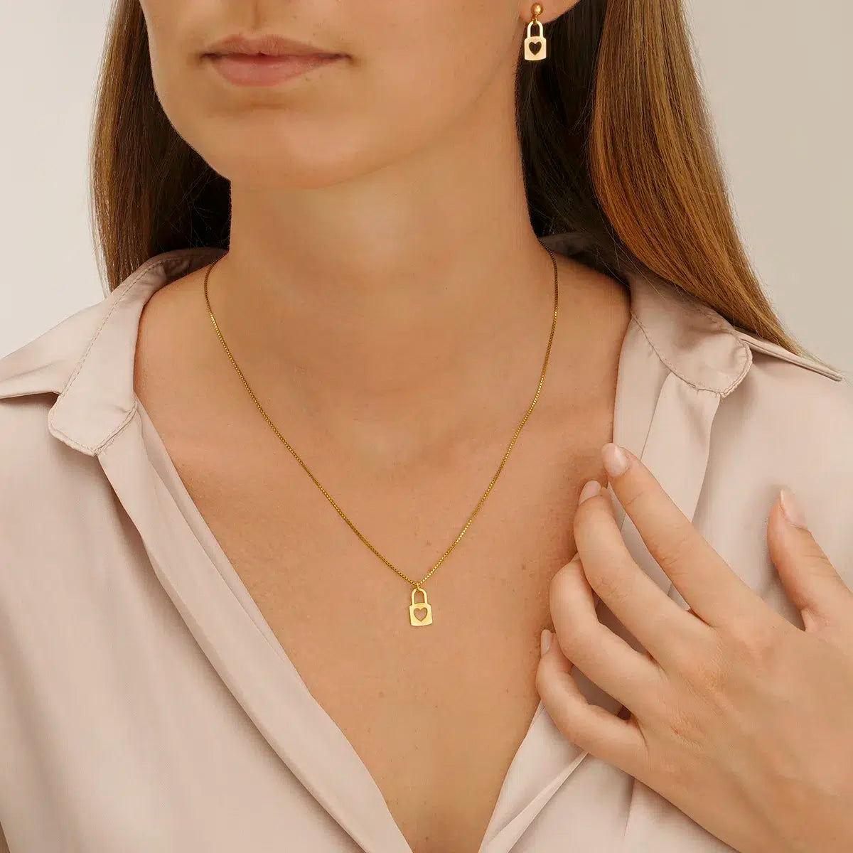 Collier LOCKA