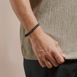 Bracelet CAIRN brun porté